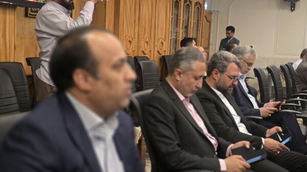 آیین رونمایی از پوستر بیست‌وهفتمین جشنواره خیرین مدرسه‌ساز استان اصفهان