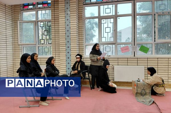 شکوفایی استعدادها در دبیرستان خوارزمی رباط‌کریم