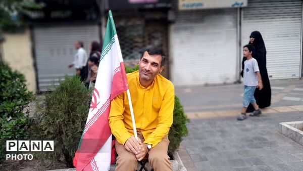 حال و هوای عید در خیابان امام خمینی نیشابور