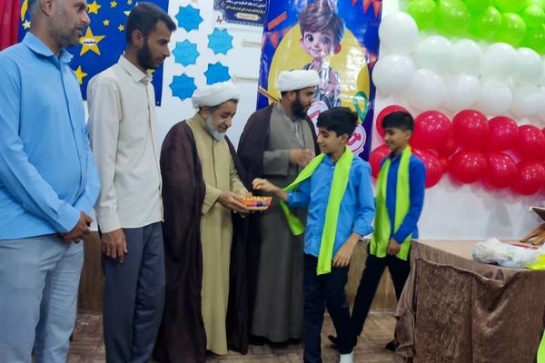 «جشن عاطفه ها» در جاسک 