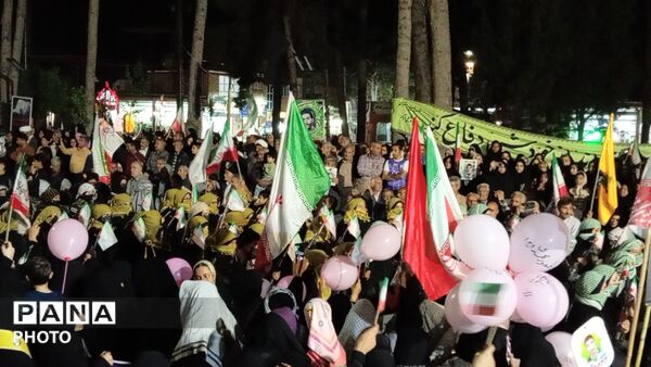 رژه نظامی دختران جان فدای شهرستان خلیل آباد