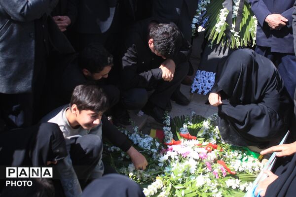 تشییع پیکر شهید سرگرد «جواد عبدی» در حملات آمریکایی - صهیونی