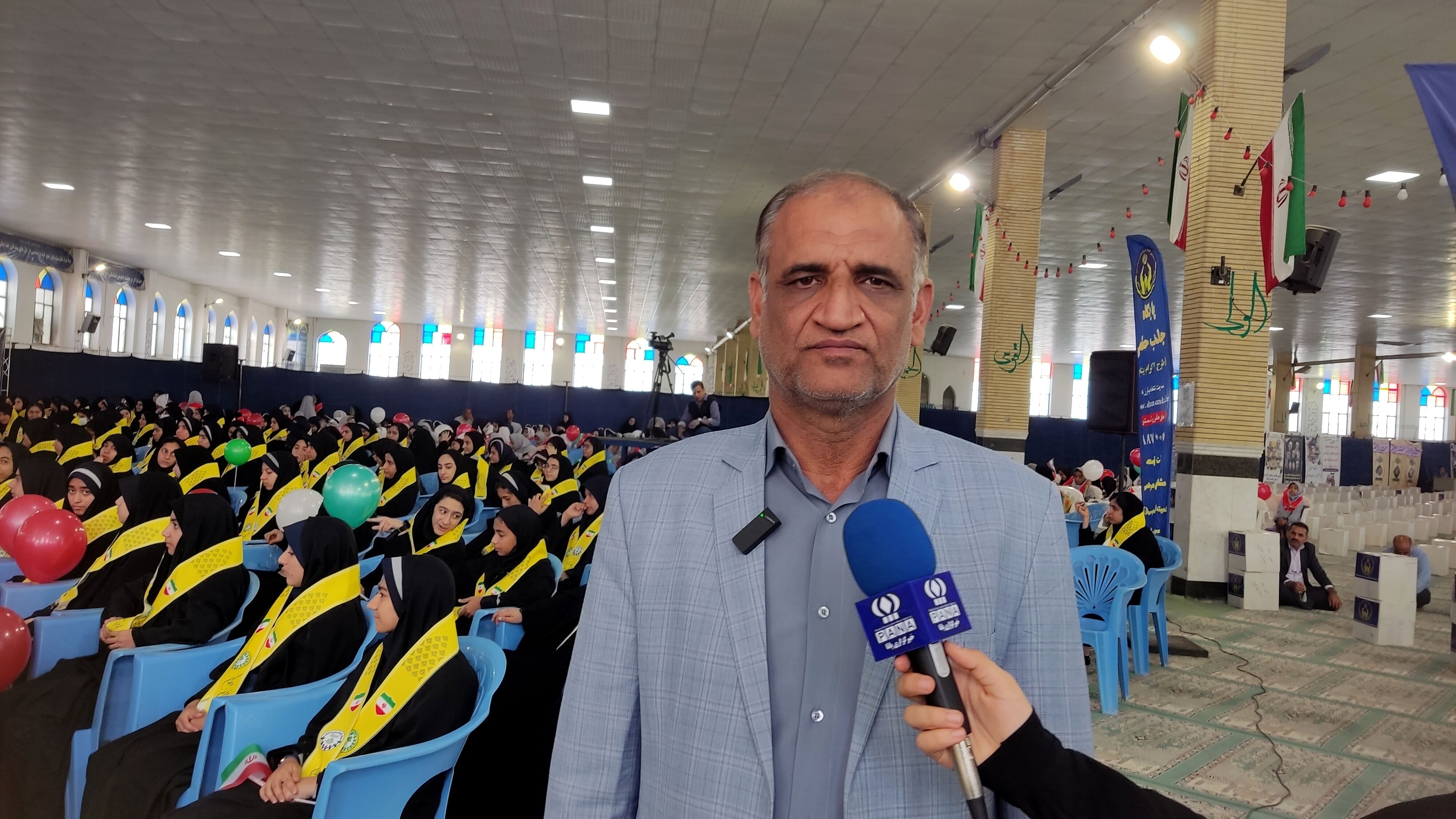 «جشن عاطفه‌ها» فرصتی مناسب برای تربیت نسلی ایثارگر و نوع دوست است