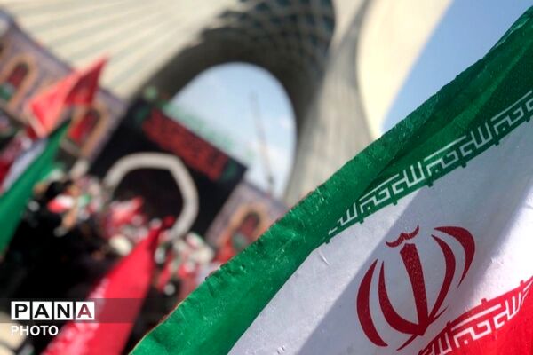 تهران؛ روایت بدرقه باشکوه یک ملت