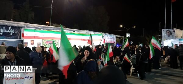 چهل و چهارمین راهپیمایی مردم ساوجبلاغ در خون‌خواهی رهبر شهیدشان 