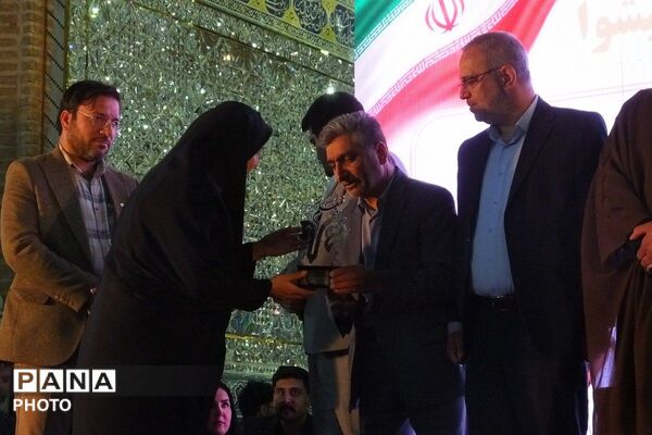 طنین سپاس از مقام معلم در آستان مقدس حضرت جعفربن موسی‌الکاظم (ع)