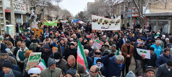 راهپیمایی ۲۲ بهمن در آشخانه