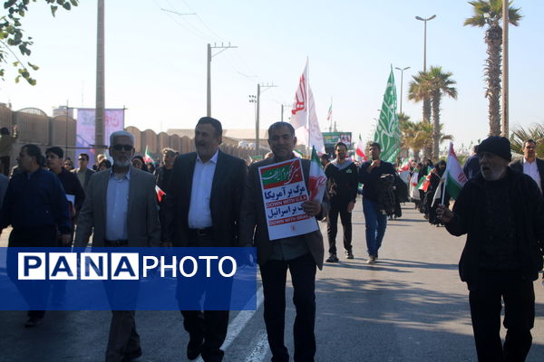 شکوه حضور مردم بوشهر در راهپیمایی ۲۲ بهمن