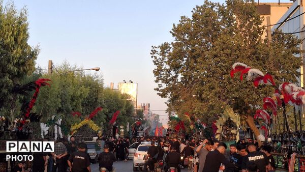 مراسم علَم کشی و کاروان نمادین اسرای کربلا در قم