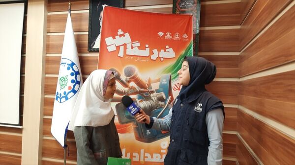 دوره اول استعدادیابی خبر دختران در سازمان دانش‌آموزی استان خراسان رضوی
