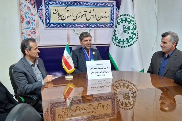 تشکل‌های دانش‌آموزی می‌توانند فضای جامعه را از التهاب درآورند