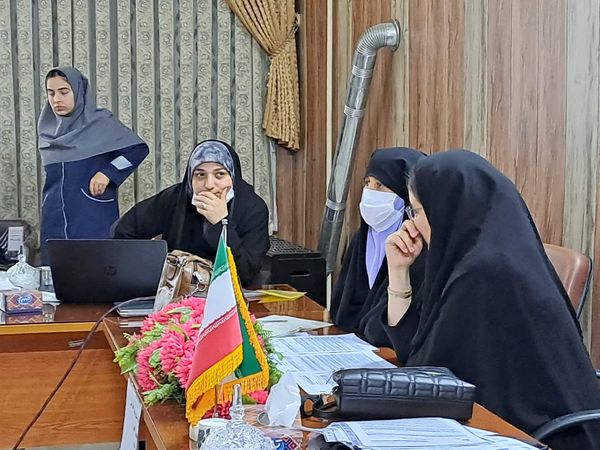داوری دهمین دوره جشنواره نوجوان خوارزمی محور ریاضی در شهرستان فاروج