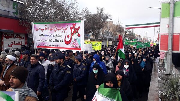 جلوه‌هایی از حماسه آفرینی مردم شیروان در راهپیمایی ۲۲ بهمن 