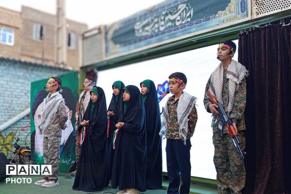 آیین «آبروی محله» در تکریم شهیدان جنگ رمضان