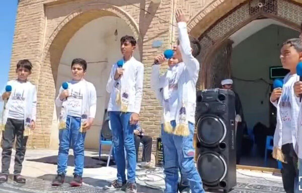 راهپیمایی مردم روستای صرم قم در روز قدس