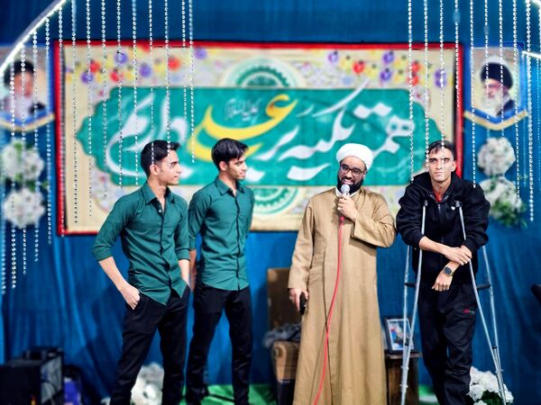جشنی ماندگار در مهدیه عنبرآباد با طنین نام علی (ع)