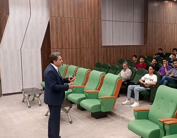 همایش انتخاب رشته کنکور سراسری و معرفی رشته های دانشگاهی، در شهرستان ملارد