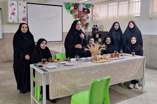 جشنواره ایرانمون در دبیرستان خدیجه کبری (س) پردیس