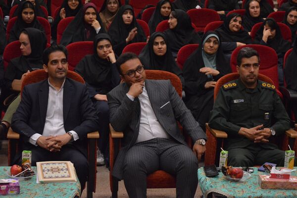 مدرسه انقلاب در بهارستان‌دو به ایستگاه پایانی رسید