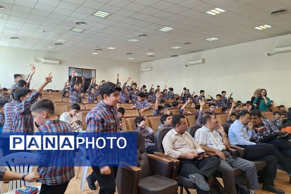 پایان مقطع ابتدایی گام مهمی به سوی مقطع متوسطه است