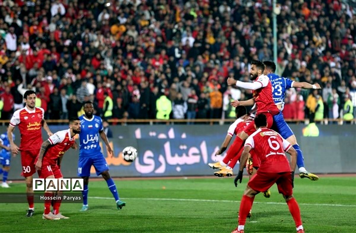 توپ پُر استقلال مقابل خودروسازان/ برخورد پرسپولیسی‌ها به فولاد

