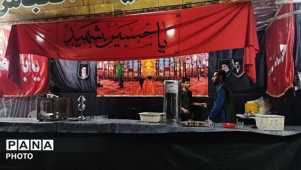 در شصت و هشتمین شب موکب خیمه العباس میزبان سنگر بانان خیابان شد 