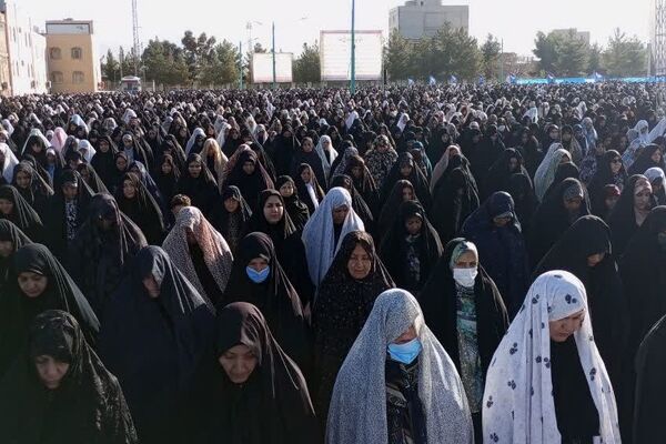 نماز عید سعید فطر در کرمان