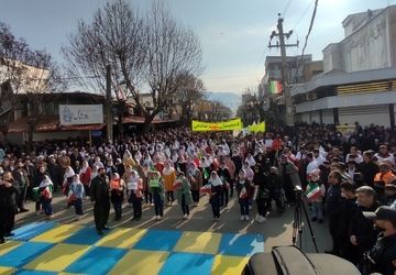 حضور پرشور مردم بانه در راهپیمایی ۲۲ بهمن