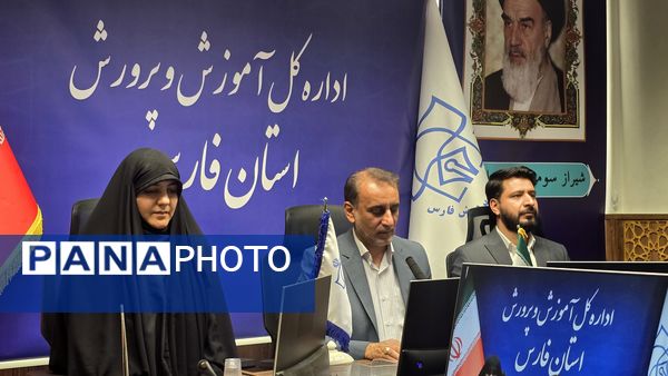 دیدار صمیمی خبرنگاران پانا با عضور شورای شهر شیراز