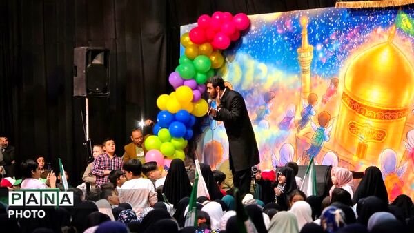 مناره‌ های میناب؛ برنامه ای به مناسبتِ میلادِ امام رضا (ع)