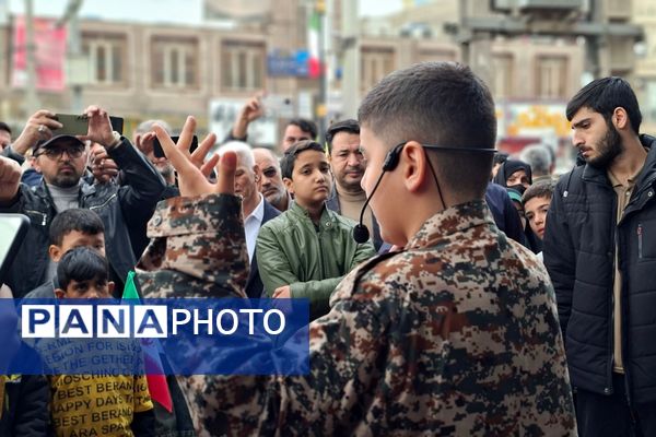 ۲۲ بهمن، میعادگاه حضور آگاهانه مردم قرچک در صحنه