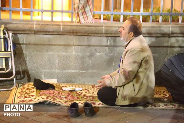 هشتاد و چهار شب خدمت و هم‌عهدی؛ تجدید بیعت آموزش‌ و پرورش ناحیه ۵ تبریز با آرمان‌های امام و رهبری