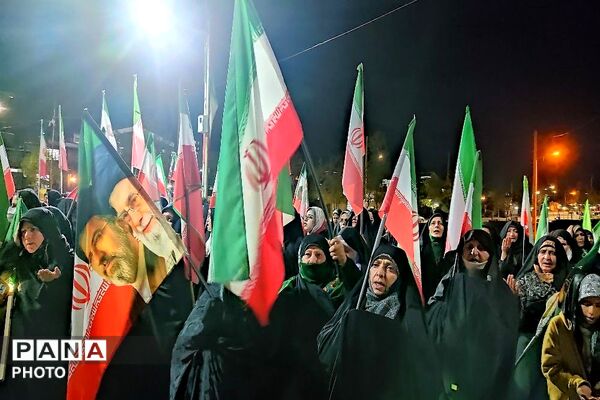 جهاد حضور در خیابان ادامه دارد