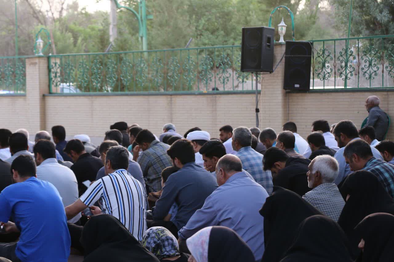 مراسم روز عرفه در گلباف 