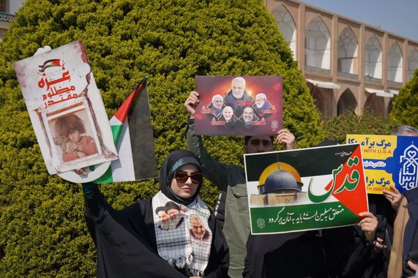 مردم غیور اصفهان در راهپیمایی روز قدس جنایات رژیم غاصب صهیونیستی را محکوم کردند