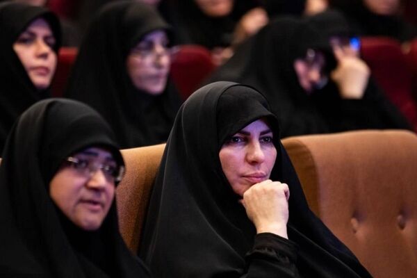 زنان تربیت یافته انقلاب؛ پیشگامان میدان های خدمت