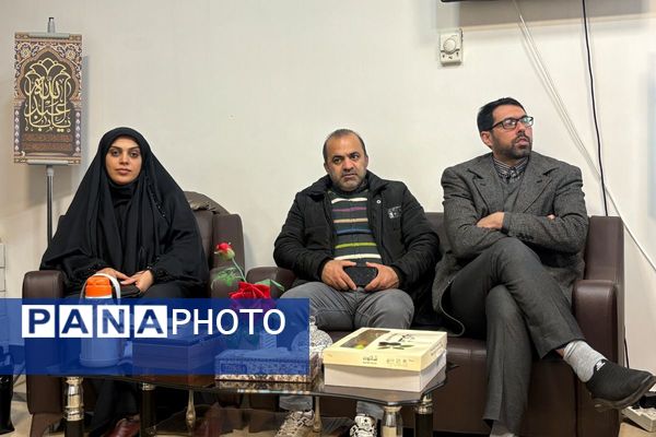 دیدار صمیمانه همکاران پرورشی اداره آموزش‌وپرورش شهرستان اسلامشهر با فرمانده بسیج فرهنگیان تهران