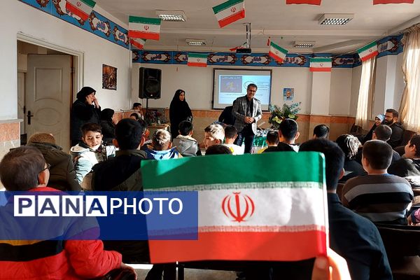 بزرگداشت روزجهانی معلول در مدرسه شهدای تقی زاده ۴