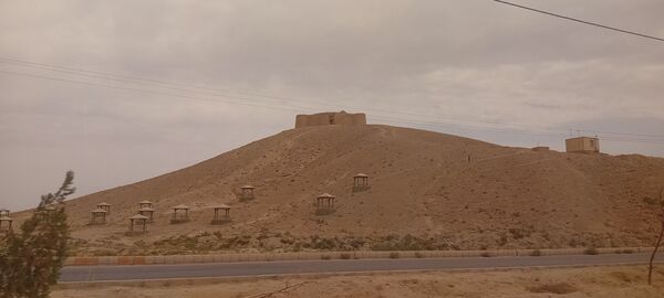 بازدید دانش‌آموزان از کارخانه آلومینای جاجرم و قلعه جلال الدین شهرستان گرمه
