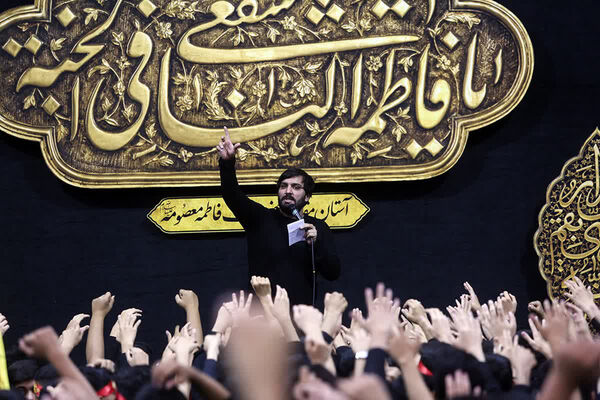 اجتماع 3 هزار نفری نوجوانان فاطمی در حرم حضرت معصومه(س)