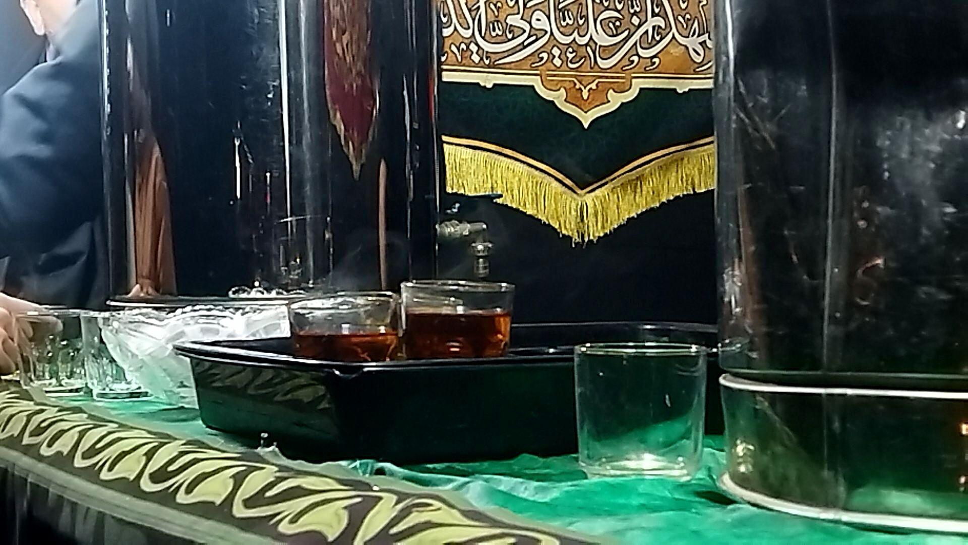 موکب ها هر شب فعال در پذیرایی از غیور مردان و وطن دوستان نیشابوری