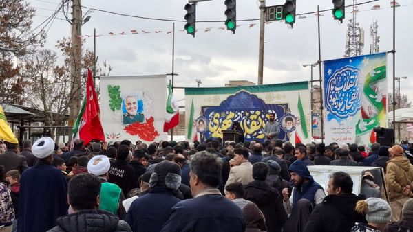 47 سال عزت، استقلال و سربلندی