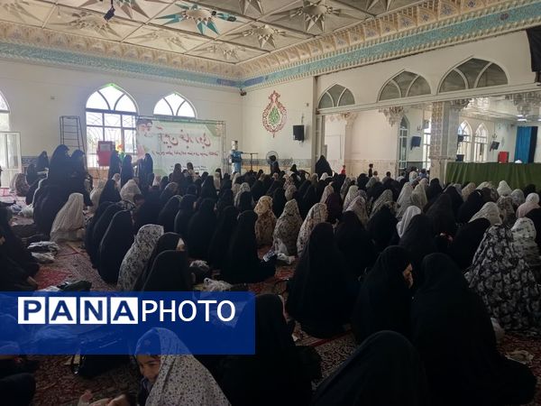 آخرین نماز جمعه شهریور ماه در شهرستان کاشمر برگزار شد 