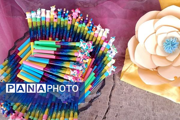 هنرنمایی دانش آموزان  مدرسه خواهران بابایی در روز دختر