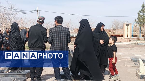 دلتنگی و حضور مردم روستای حسن آباد بلهر بر سر مزار شهیدان و عزیزانشان  