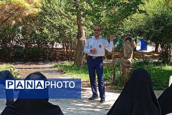 برگزاری دوره توانمند سازی مربیان پیشتاز در منطقه پردیس 