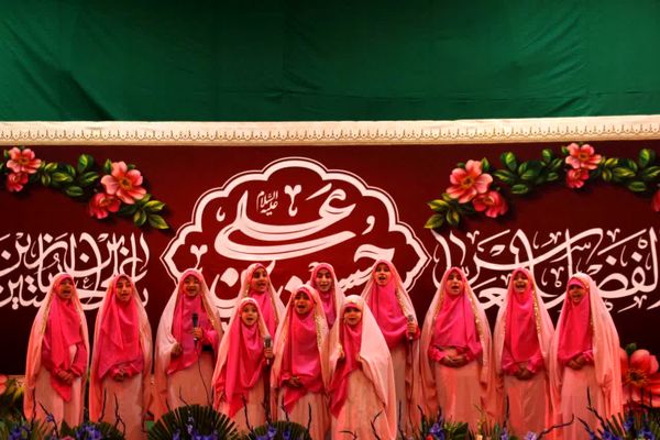 ولادت امام حسین (ع)؛ چراغی در دل تاریخ