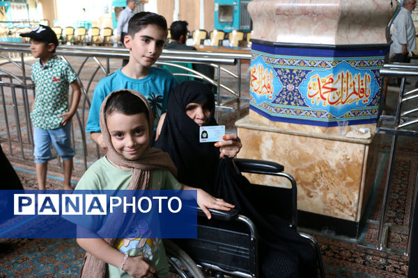 حضور نوجوانان قمی در انتخابات ریاست جمهوری -2