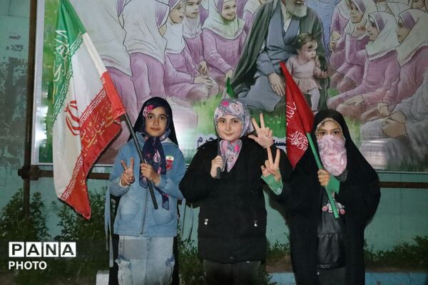 پرچمداران نسل نو در میدان شهید فهمیده تبریز