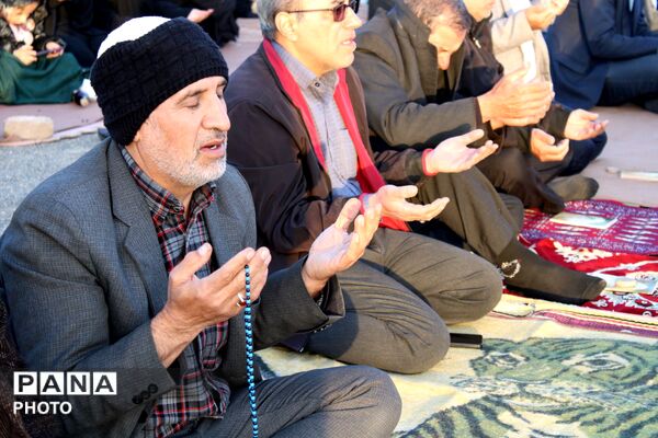 نیشابور غرق در نور استغاثه به مهدی موعود